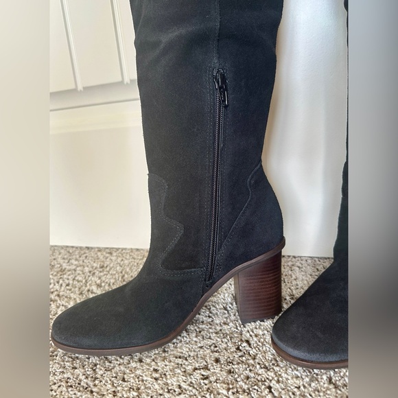 NIB Lucky Brand Jolna black suede boots, 7.5 - Picture 5 of 13